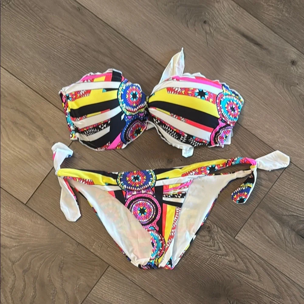 Tezenis Colorful Patterned Bikini Set NWT - Picture 2 of 9